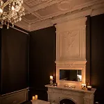 Maison Noppius - *
